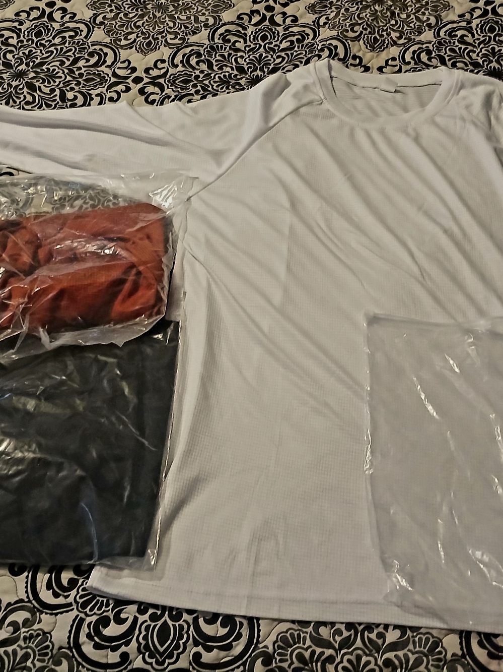 Set Of 5  Long-Sleeve Athletic Tee Mens Or Womens